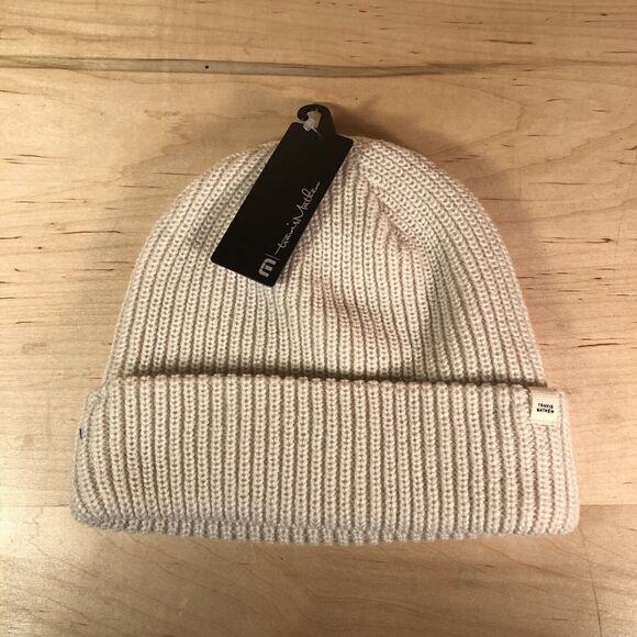 NWT Travis Mathew Cloud Beanie Moonbeam One Size - Picture 1 of 5